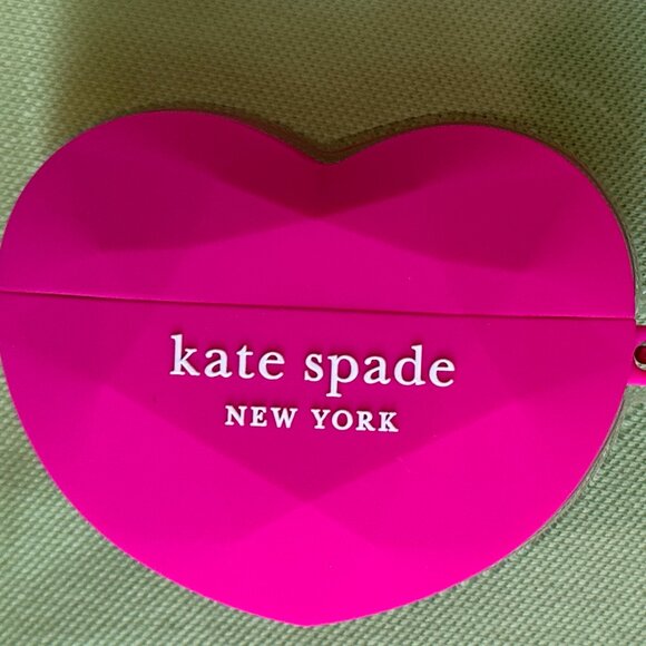 KATE SPADE GALA 3D CANDY HEART AIRPODS PRO CASE:NWT COSMIC PINK - Picture 2 of 10